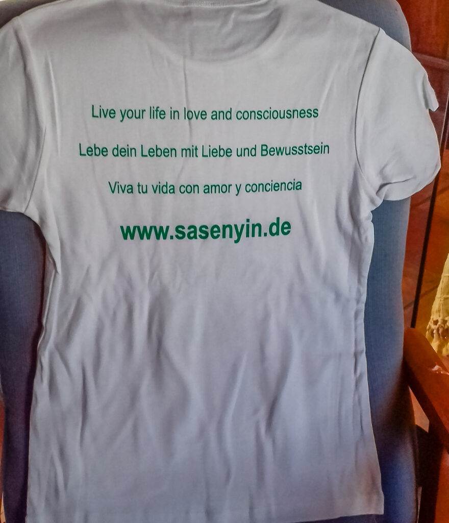 Healing Evolving Foto T shirt Ruecken