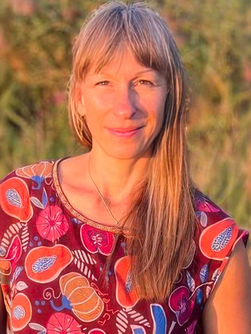 Angela Zoller-Diangoné




